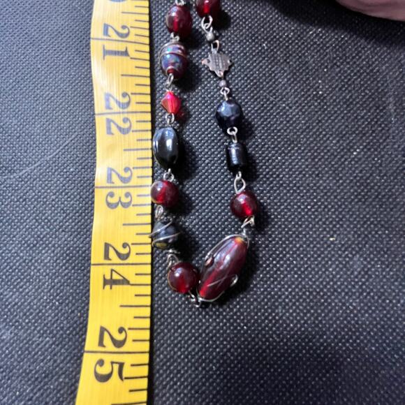 Beautiful wire wrapped beads in Black and Cranberry with iridescent beads 48" - Picture 2 of 3